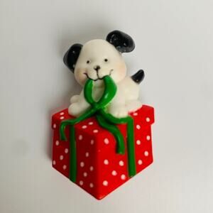 Vintage RUSS Christmas Pin Brooch Dog & Present